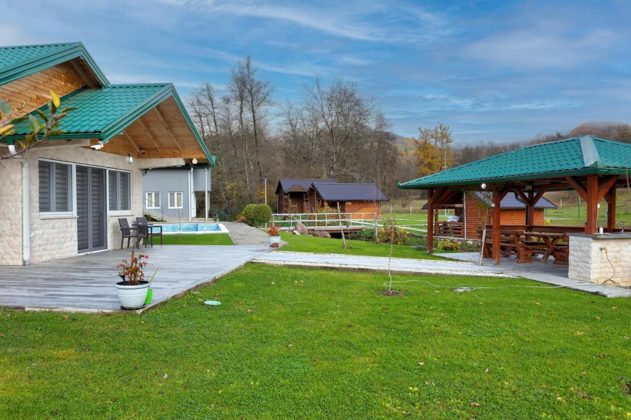 Forest Lodges コニツ エクステリア 写真